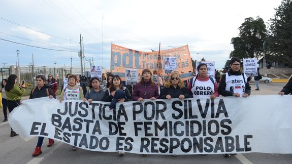 A casi un mes del femicidio de Silvia Castañares