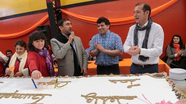 Las Ovejas festejó el anuncio de dos obras esperadas