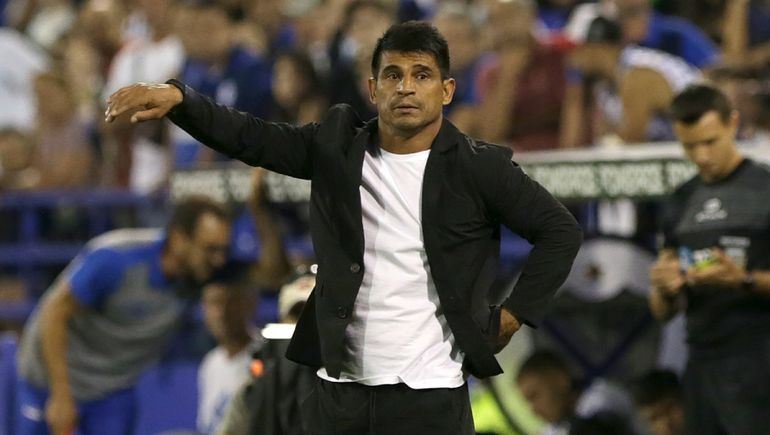 Hugo Ibarra le hizo frente a las críticas.