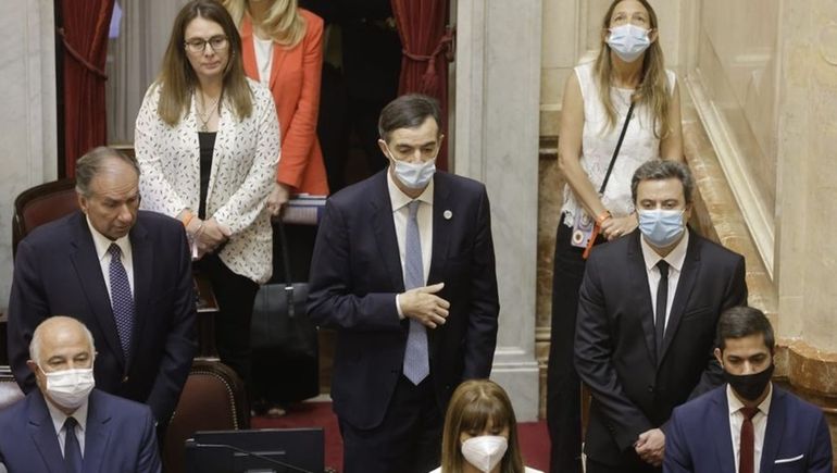 El conmovedor llanto de Esteban Bullrich en su último día como senador
