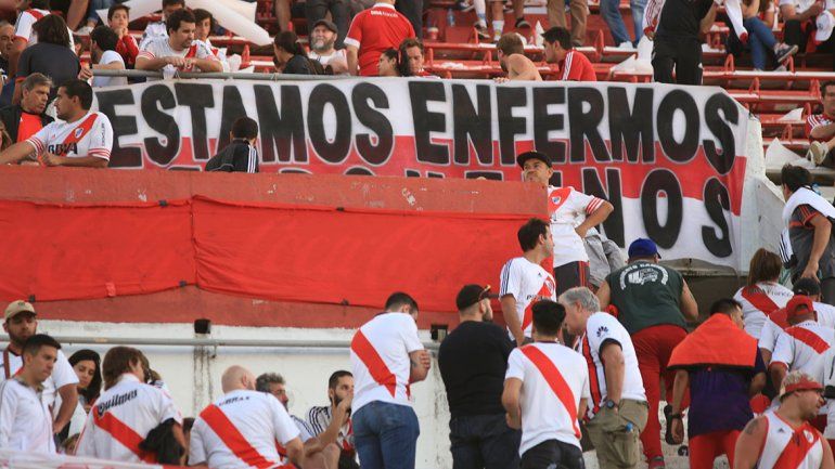 El minuto a minuto de un sábado negro para el fútbol argentino