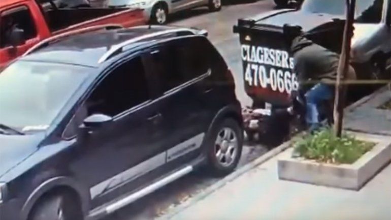 Le robaron 48 mil dólares en una salidera bancaria