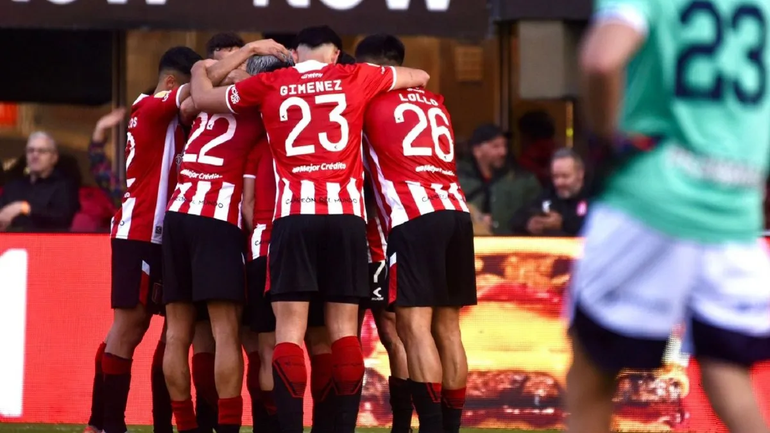 Estudiantes se impuso por 4 a 1 a Gimnasia.