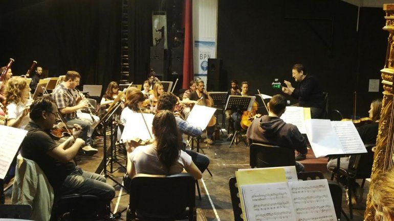 Habrá más de 100 personas en escena entre el Coral y la Sinfónica.