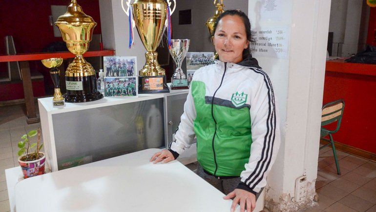 Fabiana lucha contra el cáncer y por su querido Unión