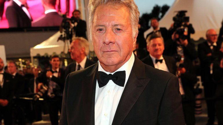 Dustin Hoffman se sumó a la lista de acosadores de la industria de Hollywood.