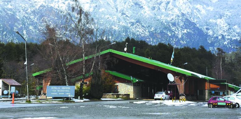 Los nuevos horarios en el Paso Cardenal Samoré se implementarán progresivamente. Los nuevos horarios en el Paso Cardenal Samoré se implementarán progresivamente.