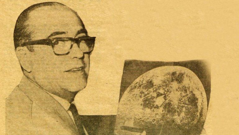 Un rechazo y una idea loca hicieron a Jenaro Gajardo Vera el primer dueño de la Luna.