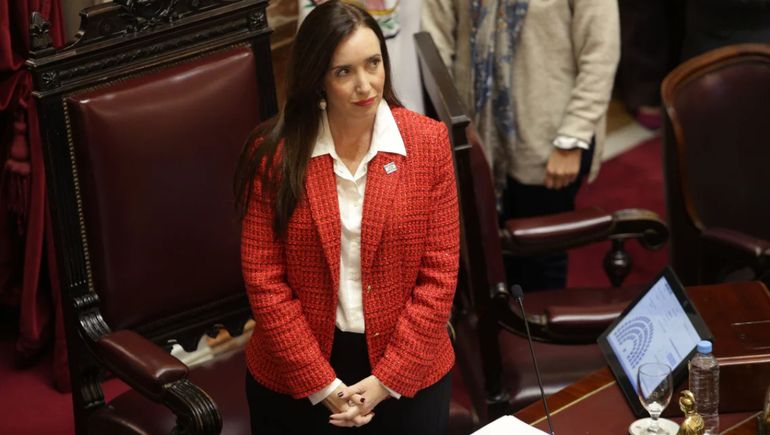 Victoria Villarruel, una persona clave para destrabar el avance de la Ley Bases. Victoria Villarruel, una persona clave para destrabar el avance de la Ley Bases.