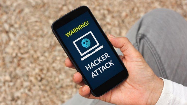 Ejecuta transferencias automáticas: atención al nuevo virus que es capaz de robar el dinero de tu celular