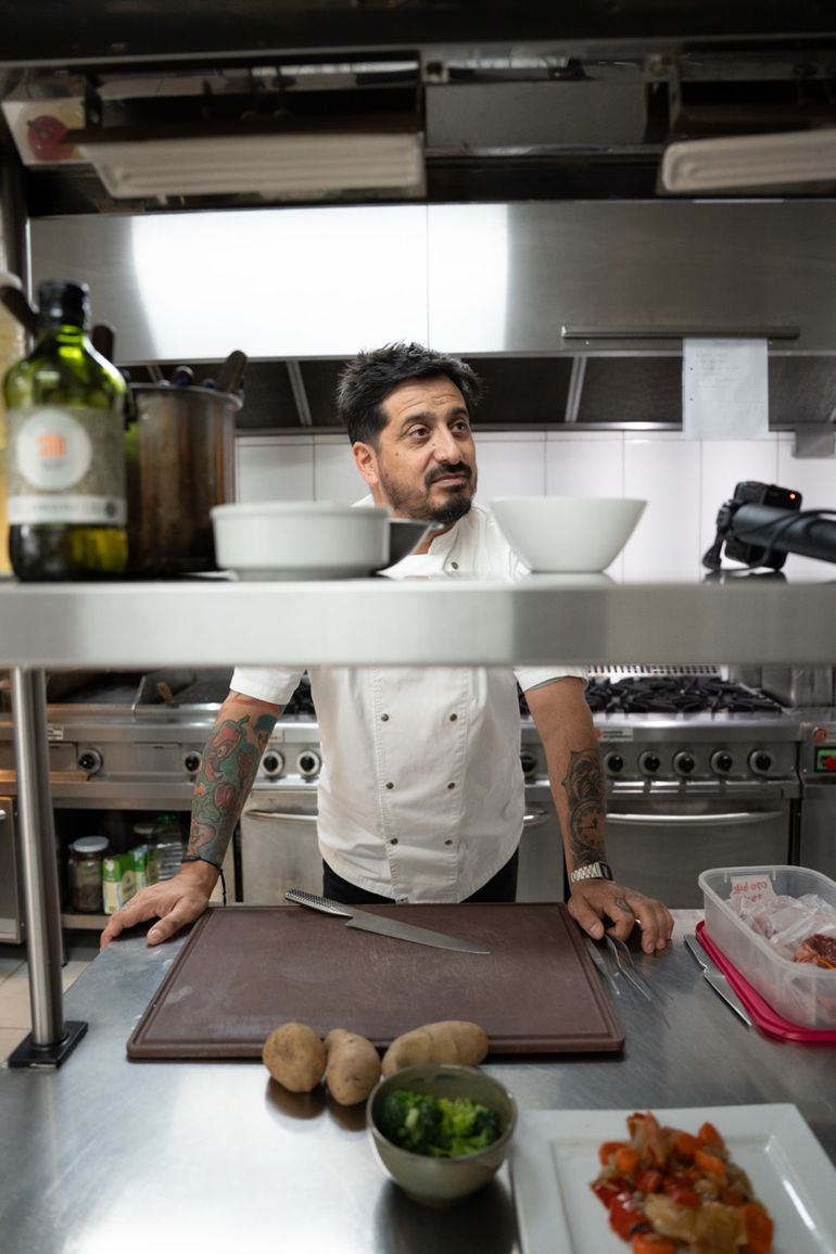 El Turco y su mise en place, un día cualquiera en la cocina de alto Traful charlando con El Comedor El Turco y su mise en place, un día cualquiera en la cocina de alto Traful charlando con El Comedor