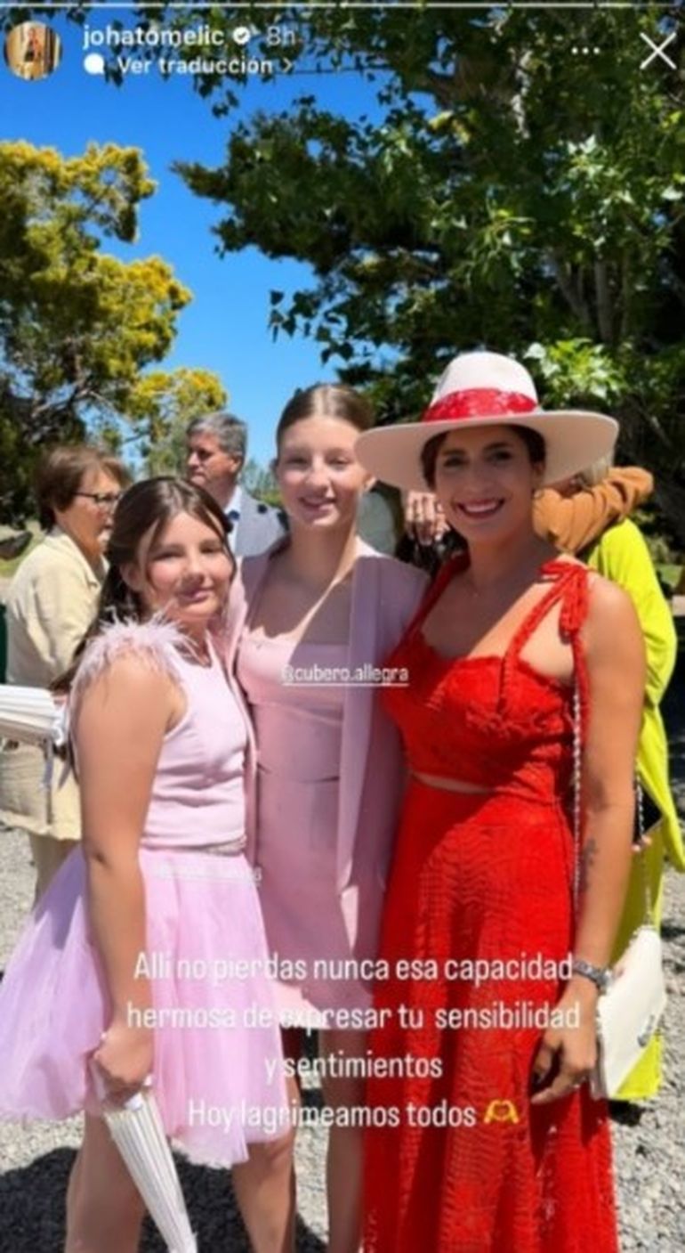 Las dos hijas menores de Nicole Neumann acompañaron a su mamá en la boda con Manu Urcera. Las dos hijas menores de Nicole Neumann acompañaron a su mamá en la boda con Manu Urcera.