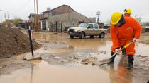 el jueves negro de la lluvia: el dia mas crudo del alerta y el operativo que no le dio tregua al agua en zapala el jueves negro de la lluvia: el dia mas crudo del alerta y el operativo que no le dio tregua al agua en zapala