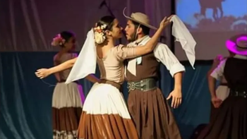 El baile los unió y escribieron una gran historia de amor en Cutral Co