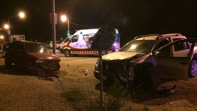 Tres heridos en un choque cerca del aeropuerto