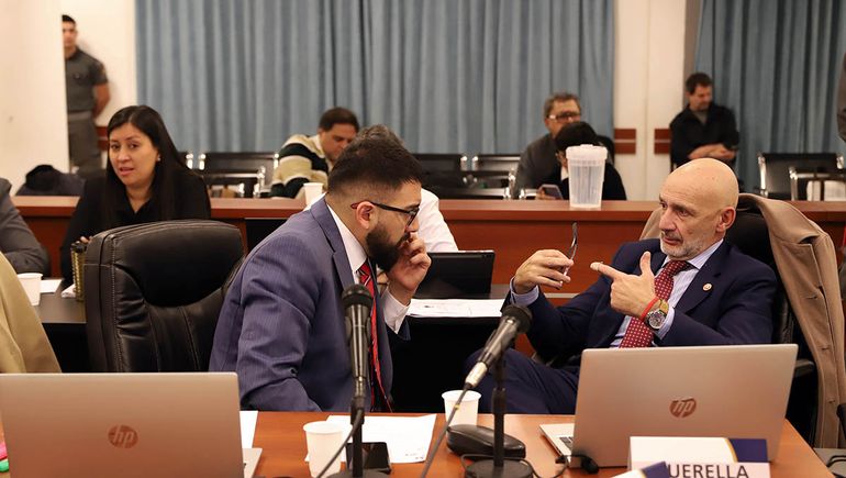 El fiscal del caso, Juan Manuel Narváez junto al fiscal de Delitos Económicos, Pablo Vignaroli. El fiscal del caso, Juan Manuel Narváez junto al fiscal de Delitos Económicos, Pablo Vignaroli.