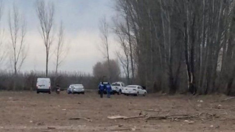 Investigan cómo murió un hombre en El Chañar que apareció quemado