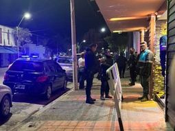 Chubut: policías en el boliche Cleopatra de Puerto Madryn, donde mataron a un adolescente. Chubut: policías en el boliche Cleopatra de Puerto Madryn, donde mataron a un adolescente.