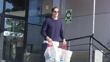 Iván de Pineda estuvo en un local de La Anónima en el centro de Comodoro Rivadavia. (Captura). Iván de Pineda estuvo en un local de La Anónima en el centro de Comodoro Rivadavia. (Captura).