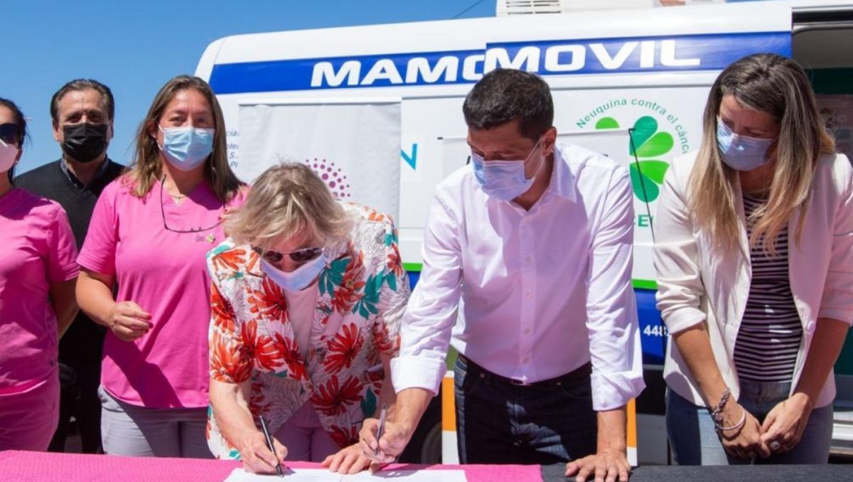 la legislatura y luncec se unieron para llegar con mamografias gratuitas al interior