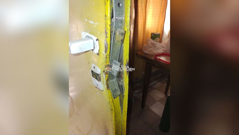 Detuvieron a una joven pareja por entrar a robar a una casa