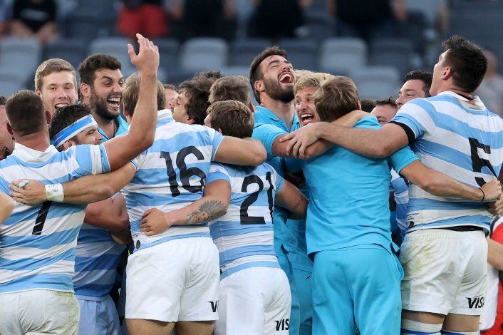 Con 25 puntos de Sánchez, Los Pumas consiguieron hacer historia en la madrugada Argentina.