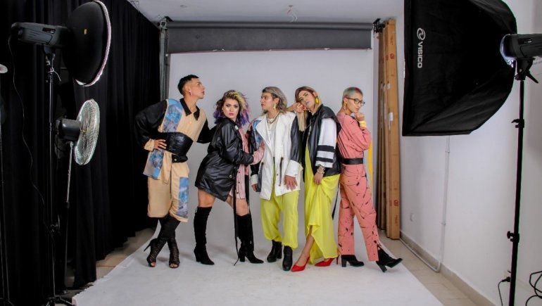 Indumentaria sin género, la creación de un joven neuquino