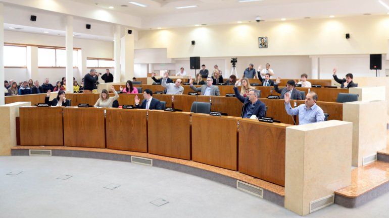 Los concejales neuquinos durante la sesión ordinaria desarrollada ayer.