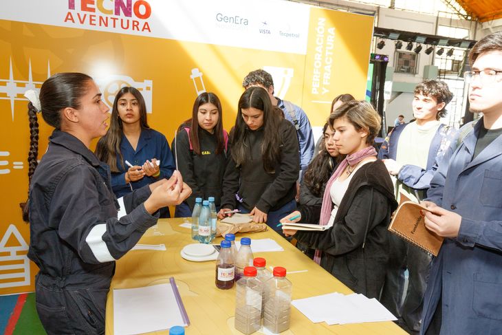 Zapala: Tecpetrol y Vista Energy presentaron TecnoAventura Zapala: Tecpetrol y Vista Energy presentaron TecnoAventura