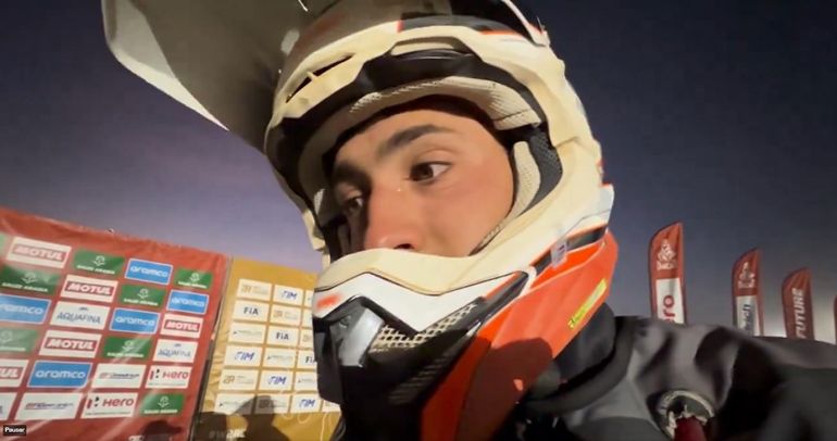 El dolor del neuquino Santiago Rostan por la muerte de otro motociclista en el Dakar