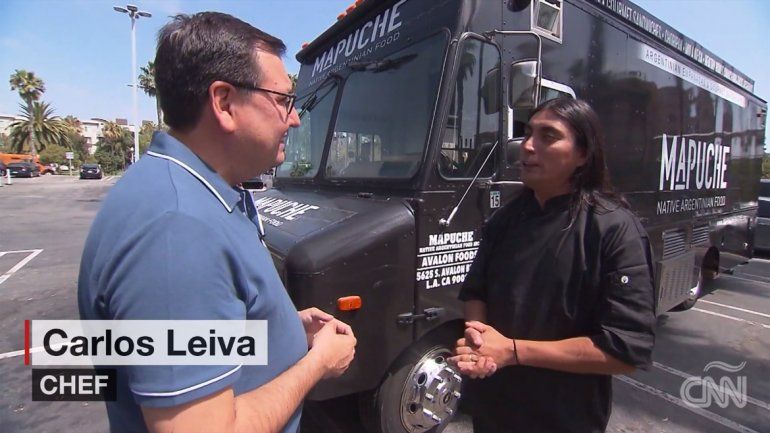 Carlos Leiva, el mapuche neuquino que triunfa en California con un food truck