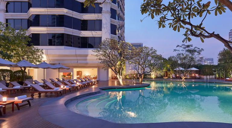 Un sector del Grand Hyatt Erawan, de Bangkok. Un sector del Grand Hyatt Erawan, de Bangkok.