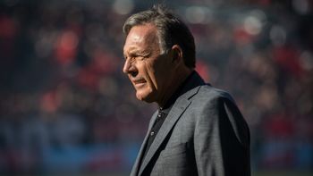 ¡imbatible! cual es la racha que tiene russo como dt de central frente a newells ¡imbatible! cual es la racha que tiene russo como dt de central frente a newells