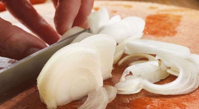 Existe una forma sencilla y casera de reducir ese problema sin recurrir a antiparras ni métodos extremo