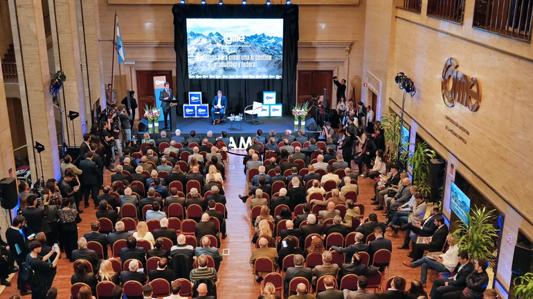 Con Javier Milei como el gran ausente, los presidenciables presentaron sus propuestas a las pymes