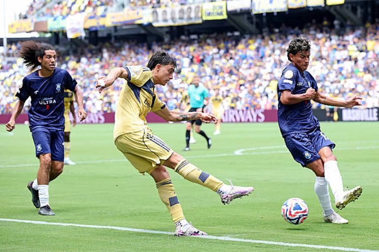 Zeballos, Kompany y los memes más graciosos de la eliminación de Boca