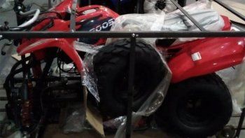 Subastan motos y cuatriciclos 0 Km retenidos por la Aduana