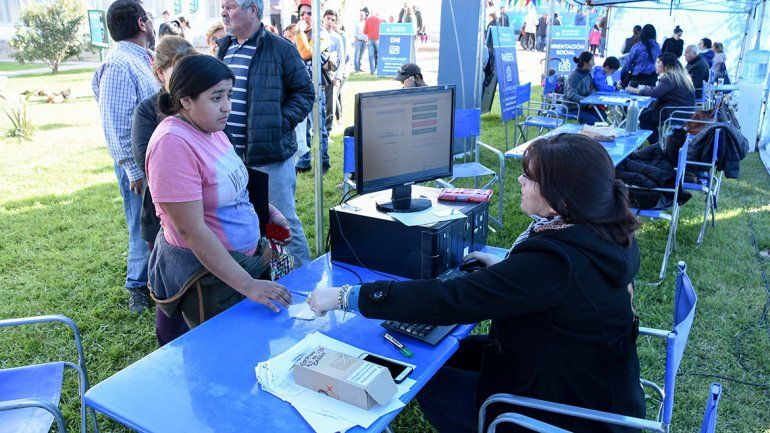 Más de 400 vecinos del oeste obtendrán su DNI