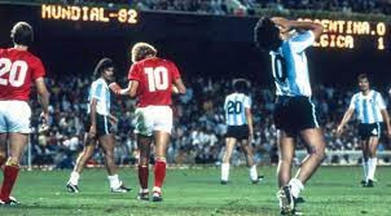 Algunos de los ex combatientes recordaron que el peor bombardeo que sufrieron fue a la misma hora que el partido de Argentina frente a Bélgica en la inauguración del Mundial de Fútbol de España.