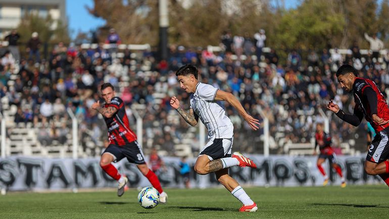 Con Cipo puntero y Deportivo Rincón jugando en casa, así va la séptima del Federal A