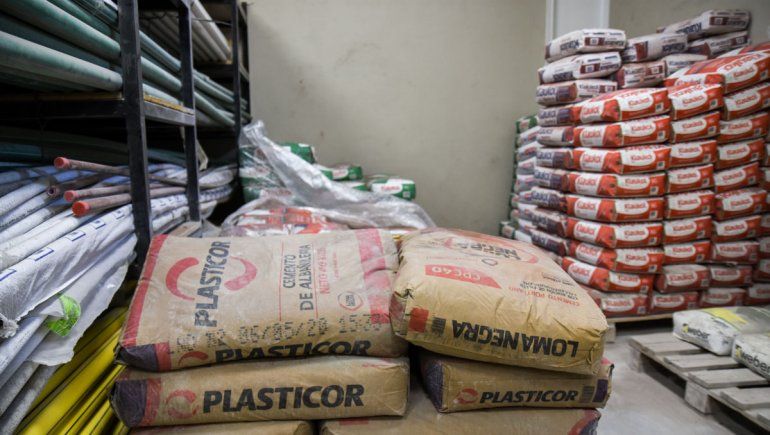 Por la pandemia, hay faltantes en los corralones