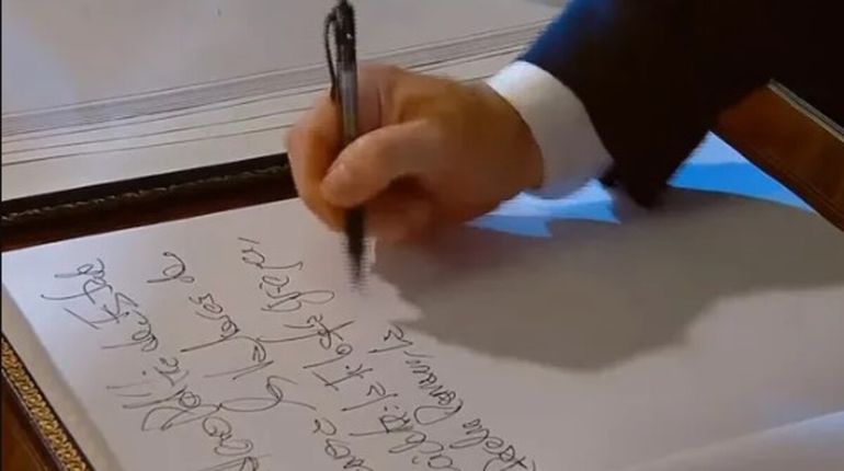La letra poco legible del presidente desató repercusiones.&nbsp;