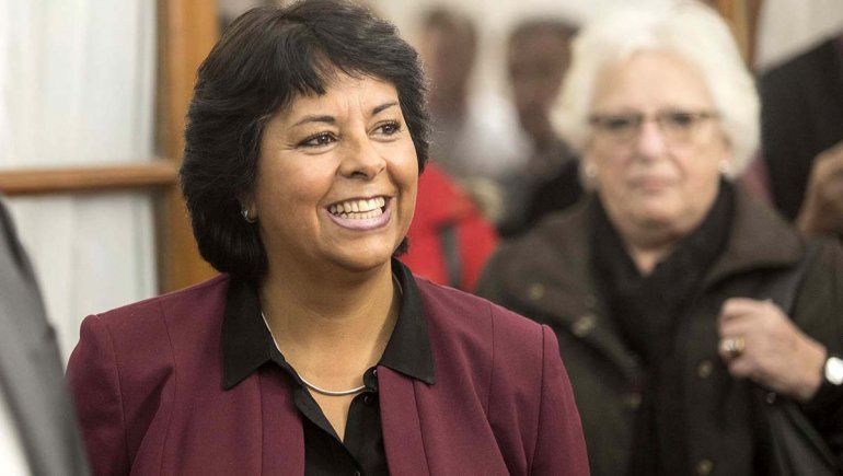 En plena temporada, renunció la ministra de Turismo