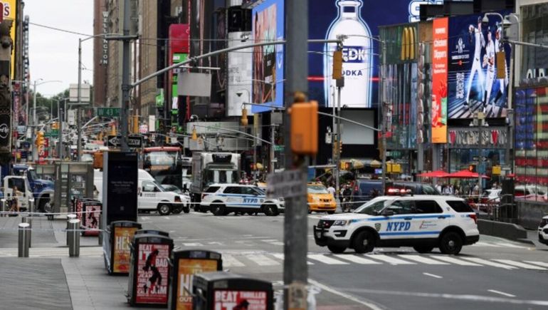 Amenaza de bomba en Times Square: desalojaron a cientos de turistas y trabajadores