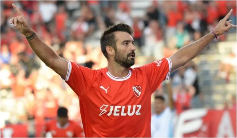 Por cuantos millones de dólares Independiente demandó a Cauteruccio