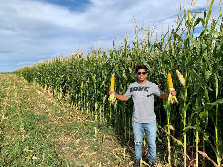 El productor Nicolás García es tercera generación de un emprendimiento que iniciaron sus abuelos, Manuel García y Dolores Parra. El productor Nicolás García es tercera generación de un emprendimiento que iniciaron sus abuelos, Manuel García y Dolores Parra.