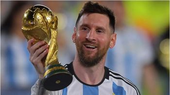 como son los nuevos botines especiales que adidas hizo para lionel messi como son los nuevos botines especiales que adidas hizo para lionel messi