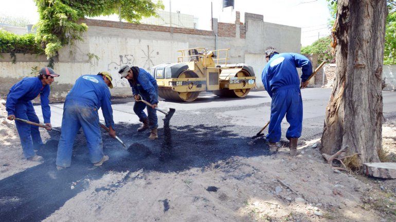 Los vecinos disfrutarán de un espacio público ubicado en Huiliches al 1450.