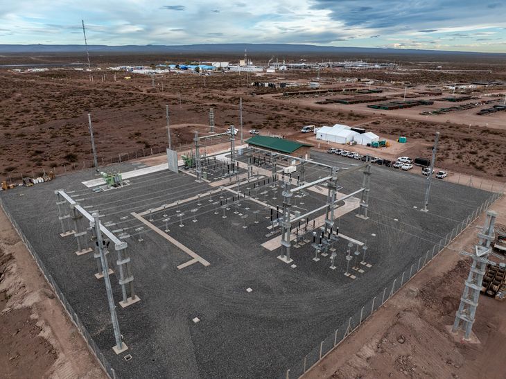 Con una inversión de 33 millones de USD, TotalEnergies electrificó Aguada Pichana Este, su principal activo en Vaca Muerta. Con una inversión de 33 millones de USD, TotalEnergies electrificó Aguada Pichana Este, su principal activo en Vaca Muerta.