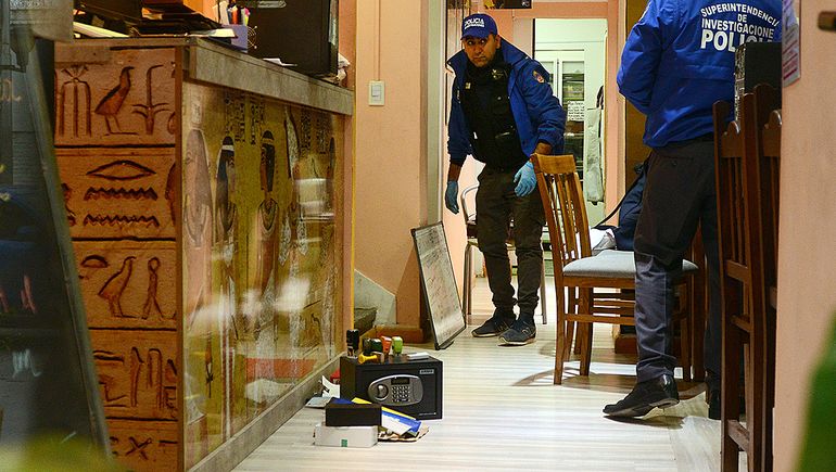 Estafa con planes sociales en Neuquén: secuestran millones en efectivo de la casa de Soiza y Faraón